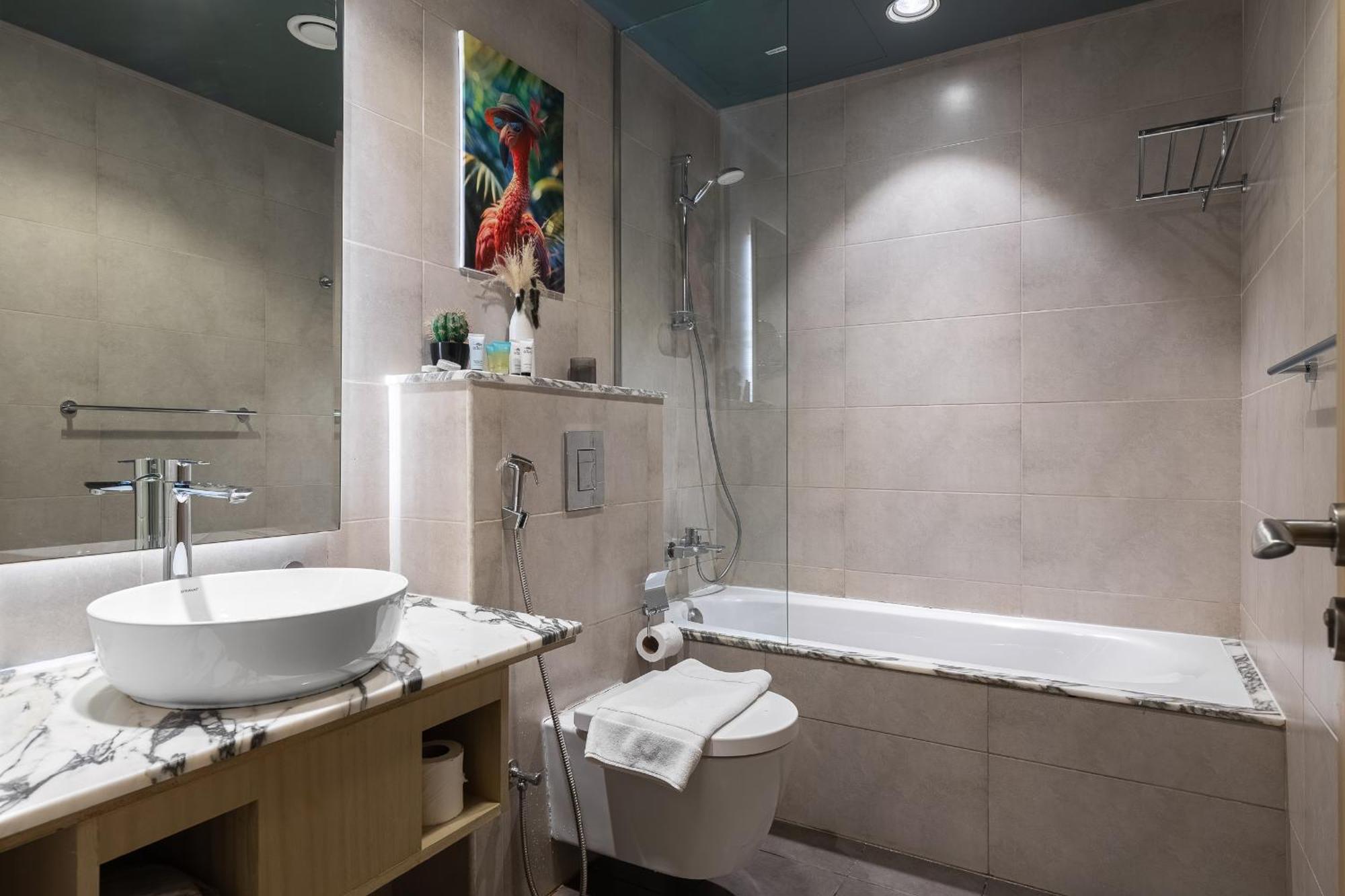 Apartment Full Burj Khalifa View Lux 2bedroom With Rooftop Pool Location In Paramount Midtown *