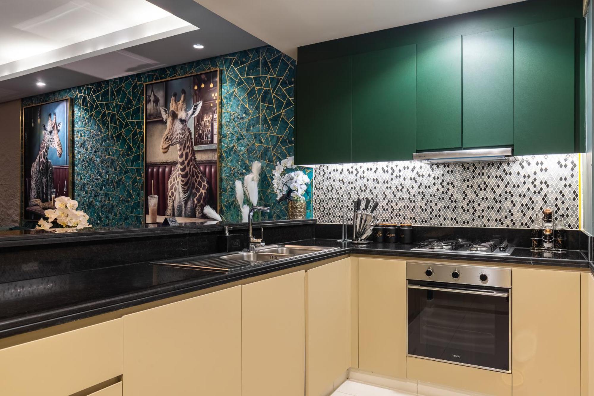 Full Burj Khalifa View Lux 2bedroom With Rooftop Pool Location In Paramount Midtown *