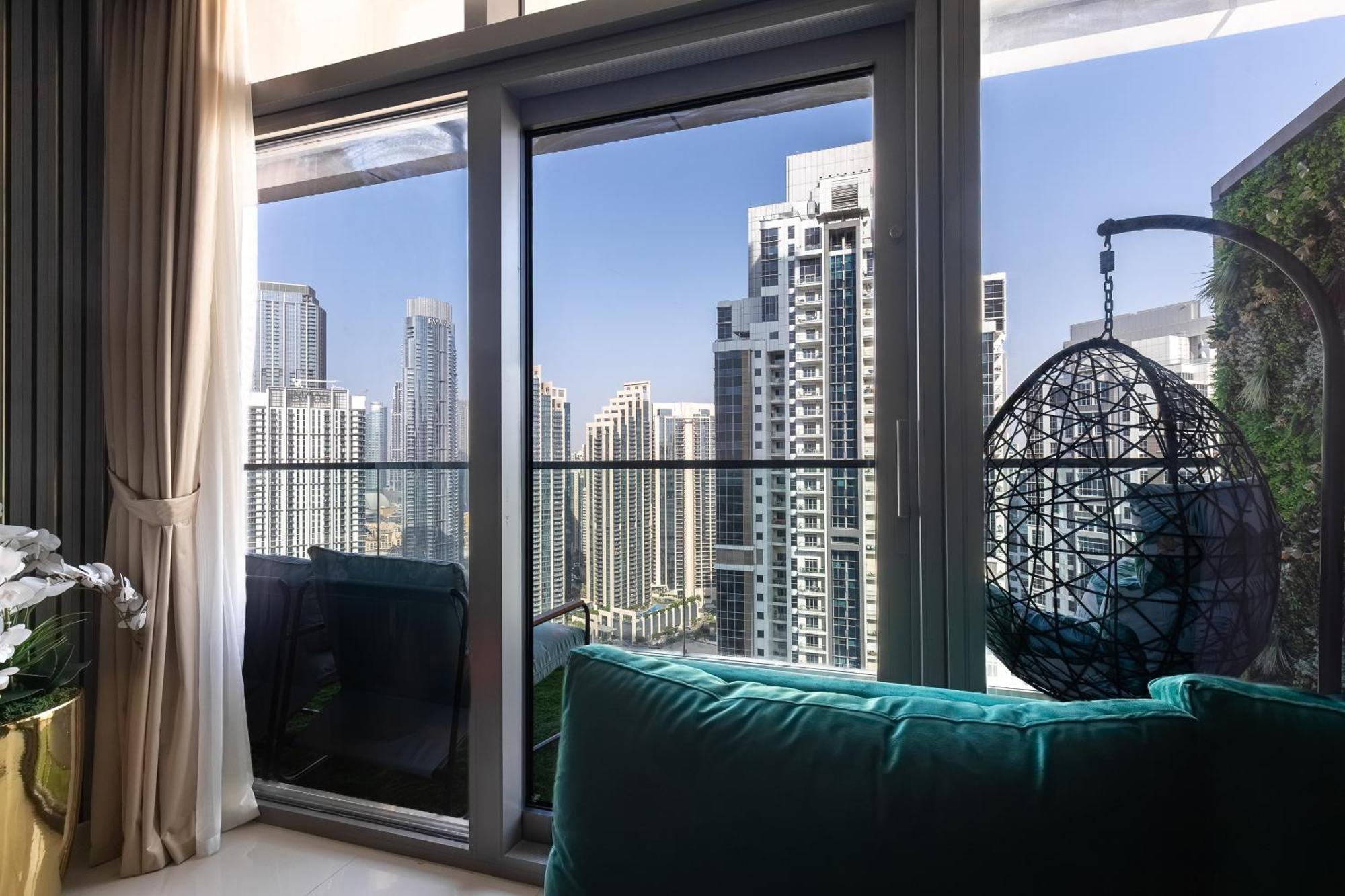 Apartment Full Burj Khalifa View Lux 2bedroom With Rooftop Pool Location In Paramount Midtown *